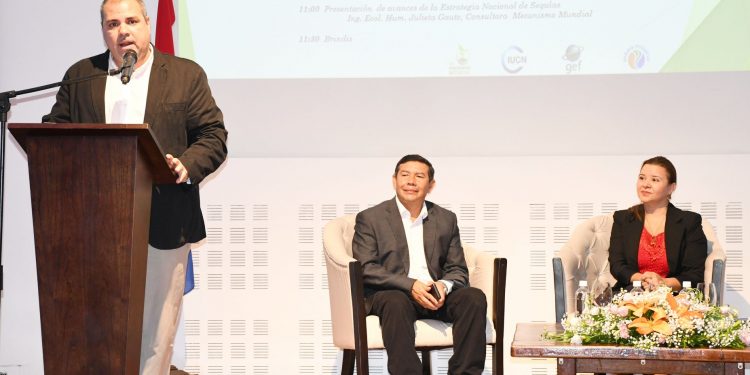 La lucha contra la desertificación debe ser una prioridad nacional