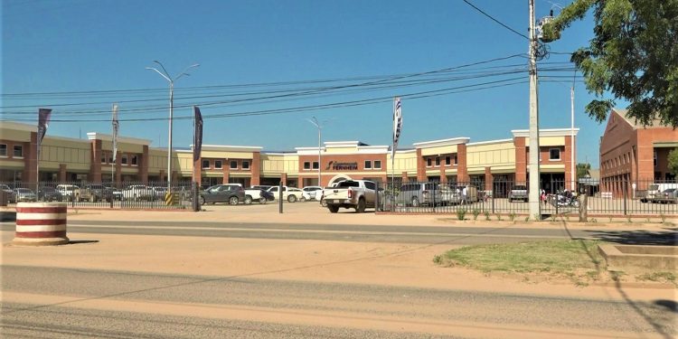 El último periodo de Heinrich Ratzlaff al frente de la Cooperativa Fernheim