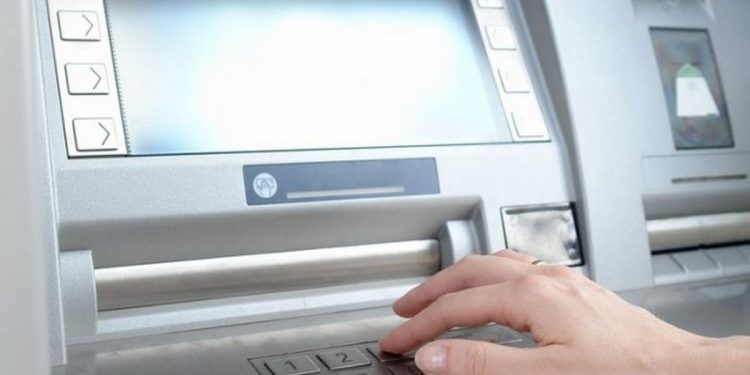 Sindicatos solicitaron a Mario Abdo elevar el salario mínimo en un 39 %