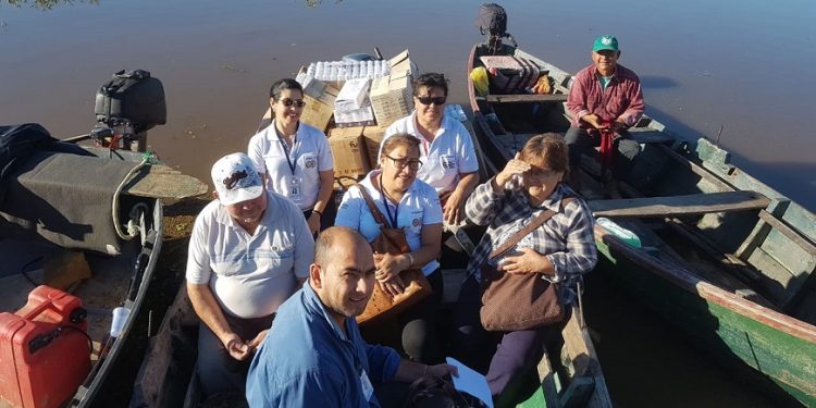 Medicamentos llegan a Alberdi pese a crecida del río