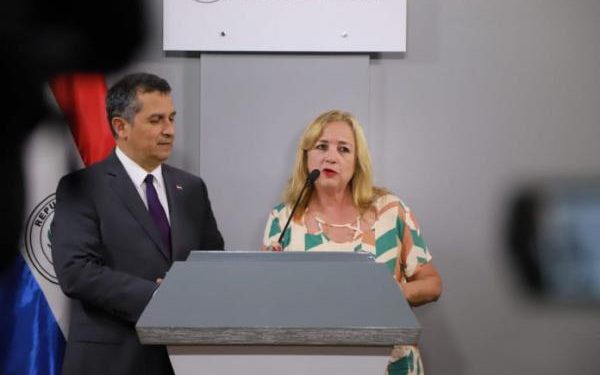 INDI anuncia medidas legales ante toma del edificio por parte de un grupo de indígenas