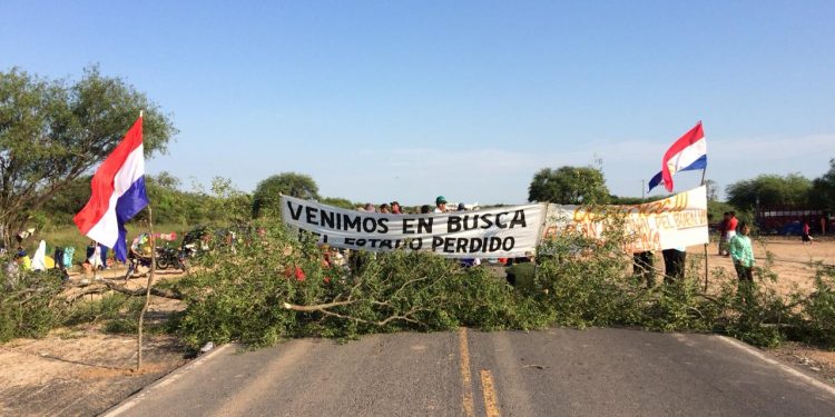 Comunidades indígenas cierran la Transchaco en el día de los Derechos Humanos