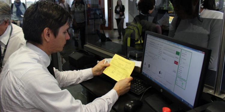 ¿Qué vacuna necesito para viajar?