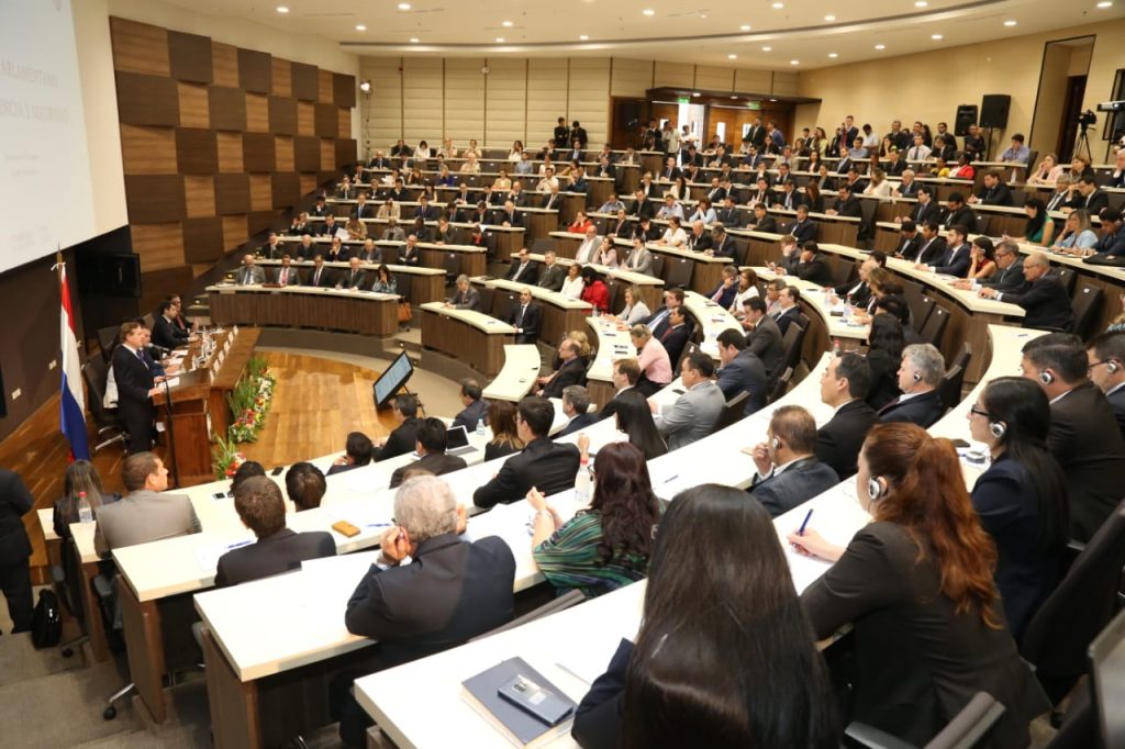 Foro busca concientizar sobre importancia de Sistema de Inteligencia y Seguridad