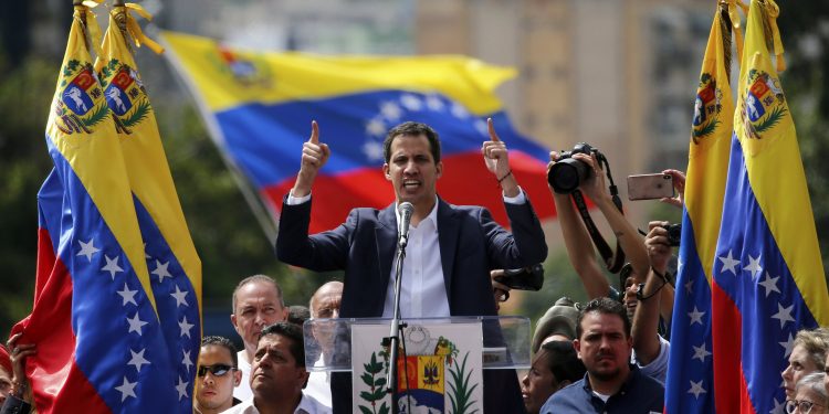 ¿Quién es Juan Guaidó, el joven autoproclamado presidente de venezuela?