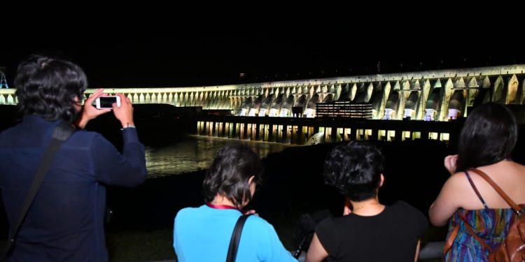 Complejo Turístico de ITAIPU recibió a unos 740.000 visitantes en el 2018