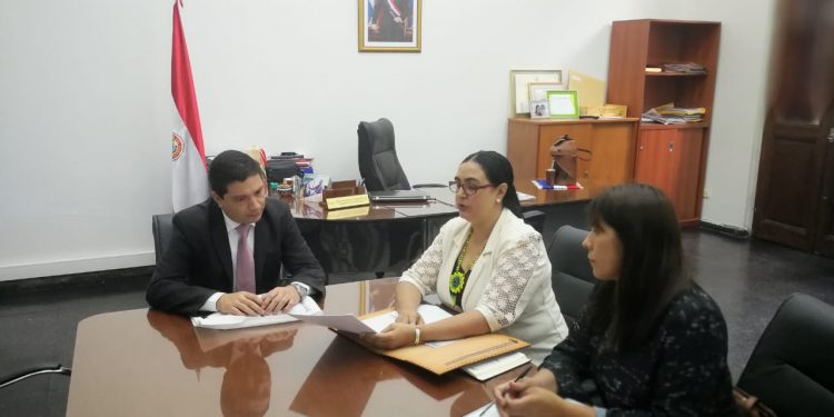 Buscan articular con municipios y gobernaciones la celebración del año internacional de lenguas indígenas