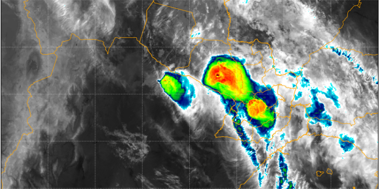 Fenómeno esperado: Lluvias con tormentas eléctricas moderadas a fuertes