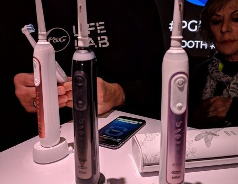 Crean un cepillo de dientes inteligente para perfeccionar la limpieza bucal Crean un cepillo de dientes inteligente para perfeccionar la limpieza bucal