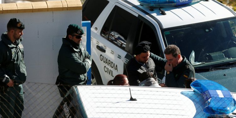 Contratiempos en rescate del niño atrapado en un pozo