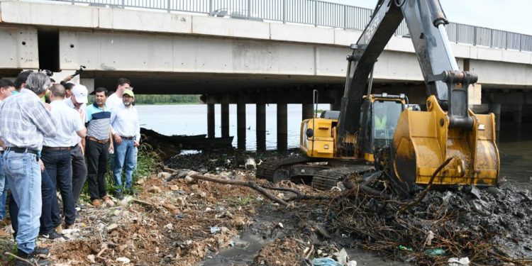 Iniciaron acciones para recuperar el arroyo Mburicao