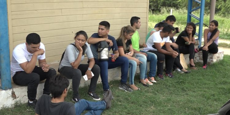 Jóvenes chaqueños ingresan al Colegio de Policía Jóvenes chaqueños ingresan al Colegio de Policía