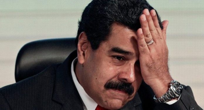 Crece la presión contra Maduro