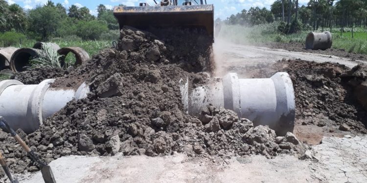 Refuerzan trabajos de reparación de tramos más críticos de Alto Paraguay