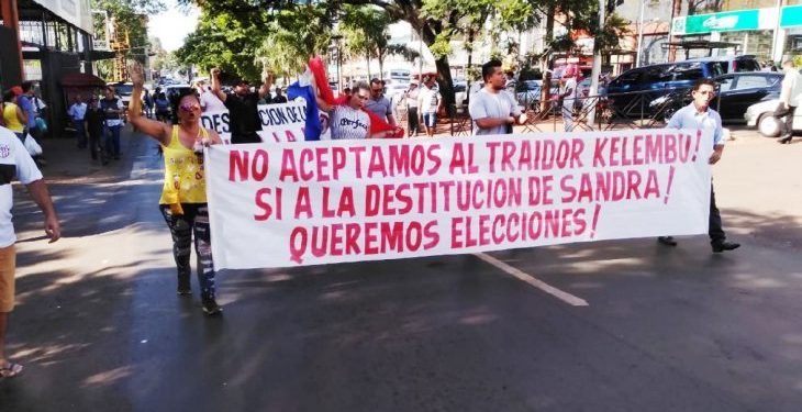 Paro y manifestaciones en CDE para destituir a McLeod