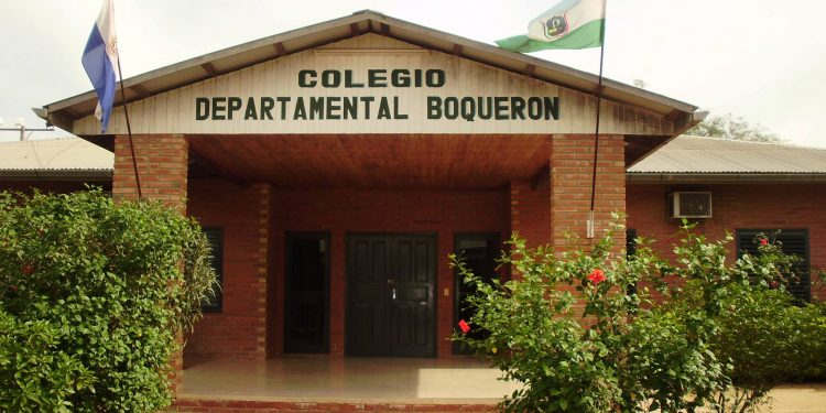 Continúan preparativos para el inicio de año escolar en Boquerón