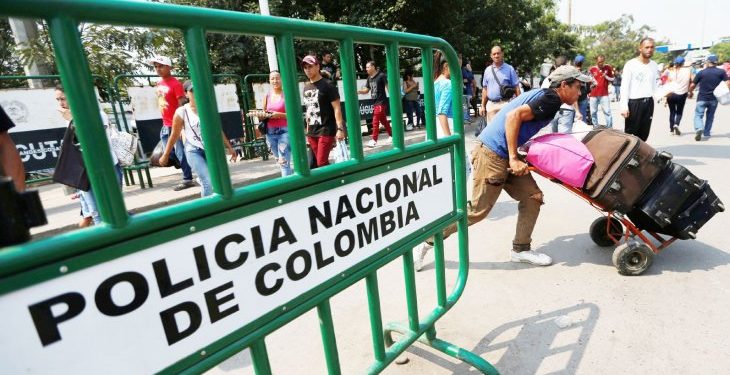 EEUU envía ayuda a la frontera con Venezuela en prueba para Maduro EEUU envía ayuda a la frontera con Venezuela en prueba para Maduro