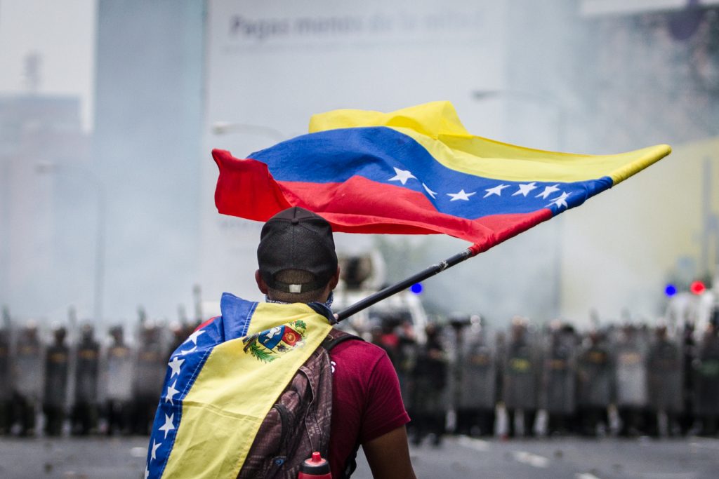 Brasil, Uruguay y UE abogan por solución pacífica en caso Venezuela