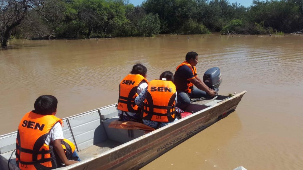 SEN brinda asistencia tras desbordes en zona del Pilcomayo
