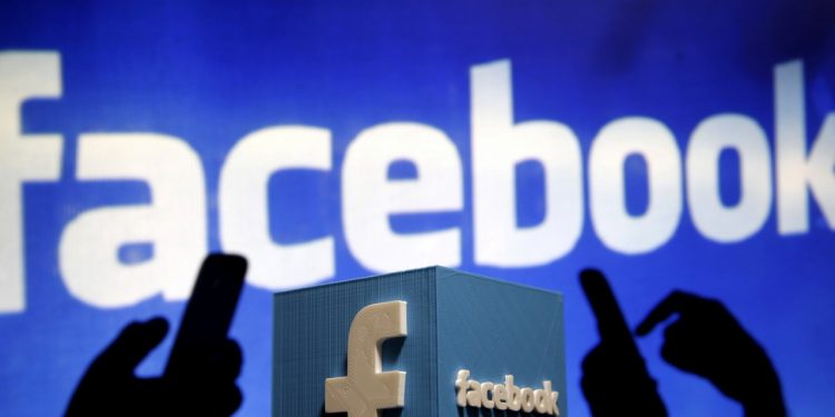 Alemania limita acceso de datos a Facebook