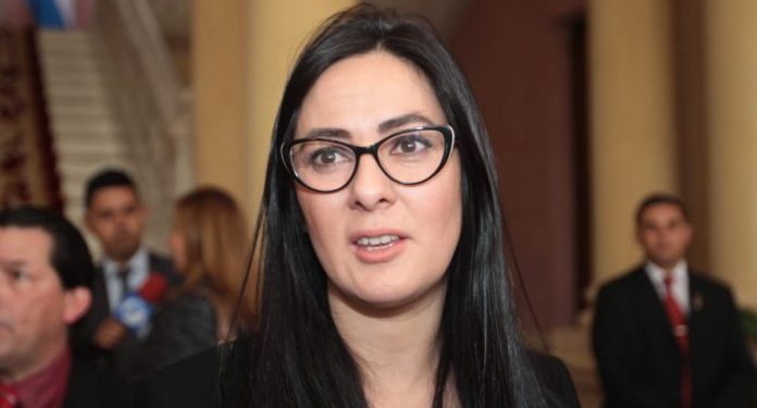 Titular de SENABICO renunció