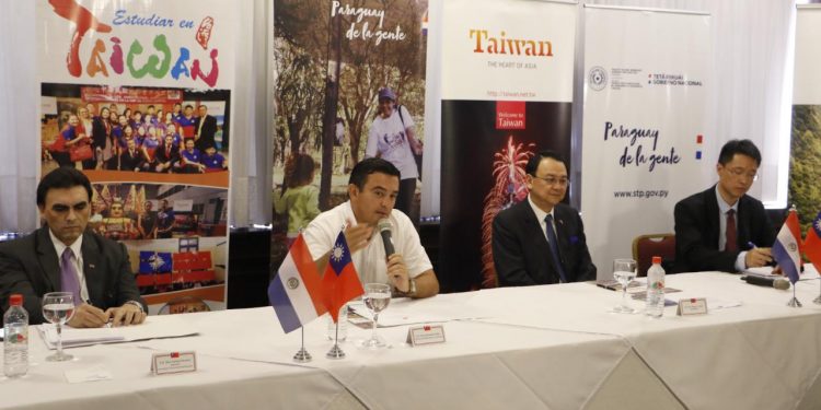 Gobierno de Taiwán ofrece becas para cursar estudios superiores