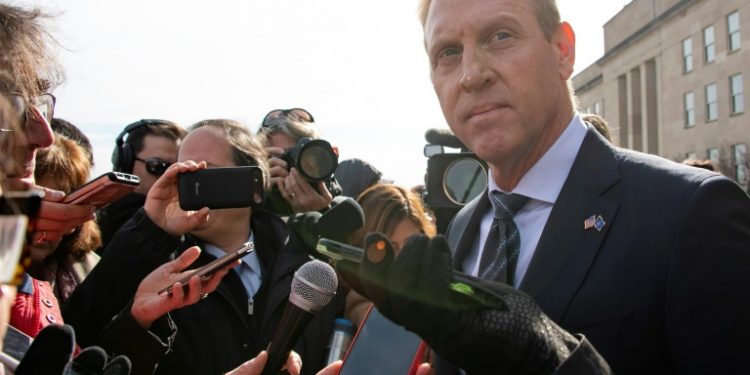 El jefe del Pentágono viaja a Bagdad para tranquilizar a autoridades iraquíes