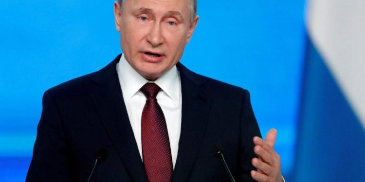 Putin advierte que Rusia apuntará a EE.UU. si despliega misiles en Europa