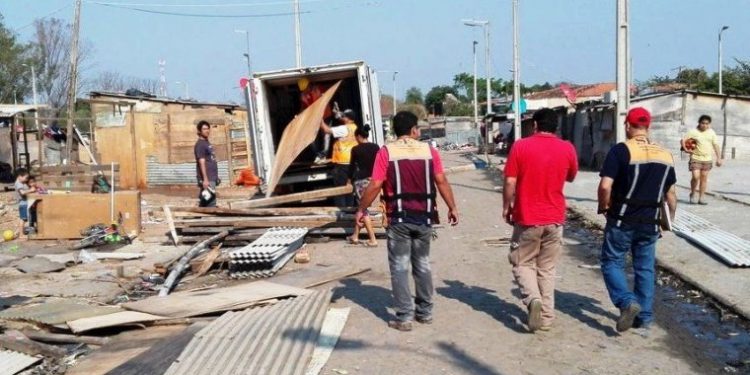 Familias desplazadas por crecida del río ya pueden retornar a sus casas