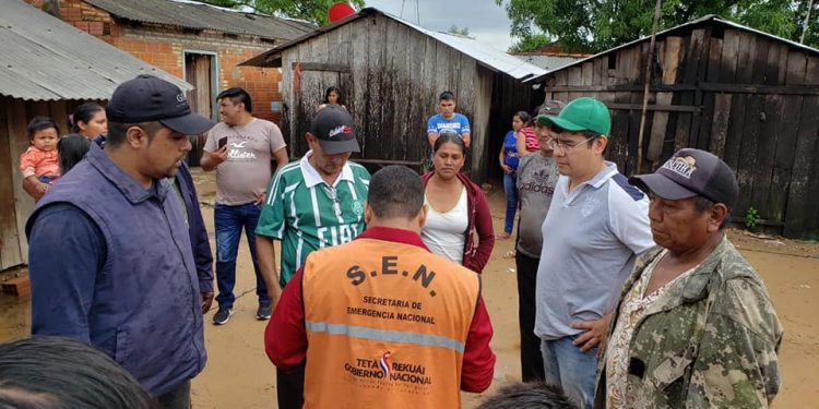 Más de 700 familias quedaron aisladas en Boquerón tras temporal