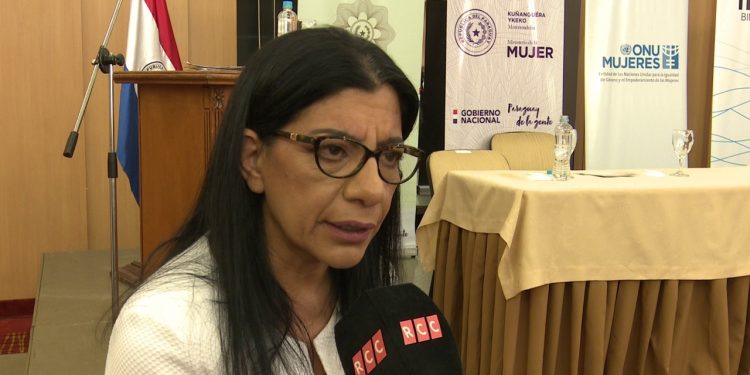 “El mundo sigue girando gracias a las mujeres”