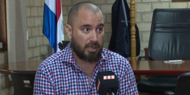 Ministro del Ambiente destaca labor de productores chaqueños Ministro del Ambiente destaca labor de productores chaqueños