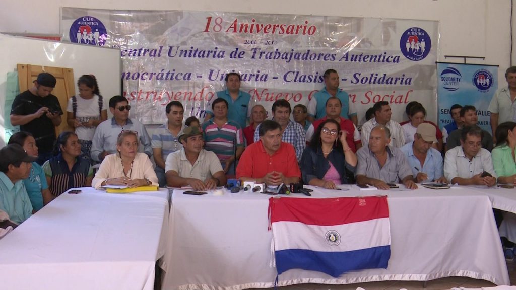 Campesinos, indígenas y trabajadores anuncian movilización indefinida