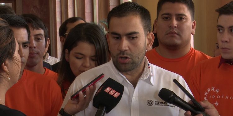 Buscarán potenciar bibliotecas de Fuerte Olimpo y Bahía Negra Buscarán potenciar bibliotecas de Fuerte Olimpo y Bahía Negra