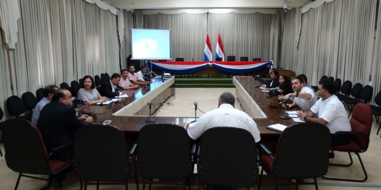 Cancilleres se reunirán para tratar problemática del Pilcomayo Cancilleres se reunirán para tratar problemática del Pilcomayo