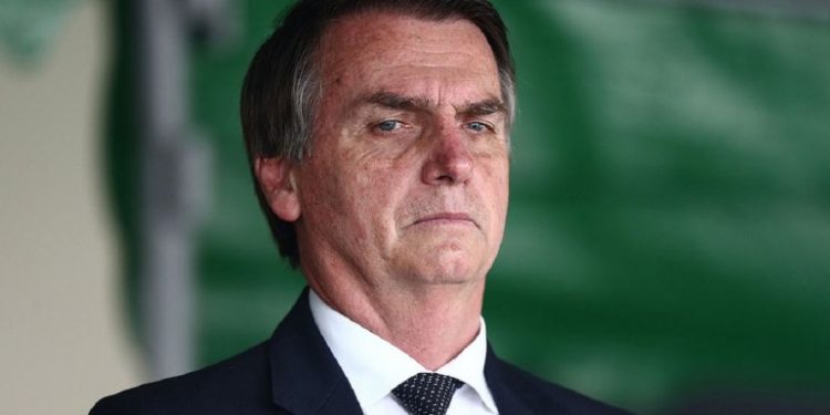 Bolsonaro parte rumbo a EE.UU. para reforzar alianza con Trump
