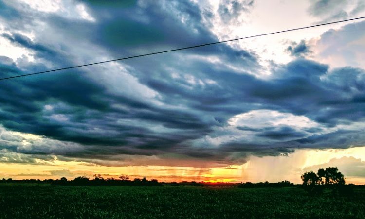 Domingo cálido y con probabilidad de lluvias para la región Occidental