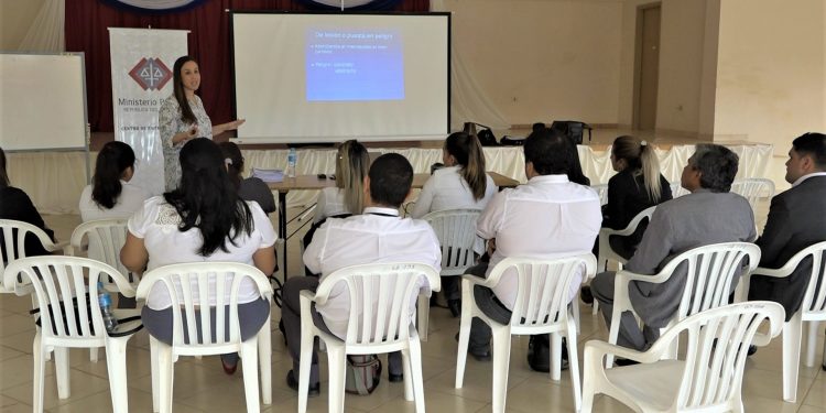 Capacitan a funcionarios del Ministerio Público en Filadelfia