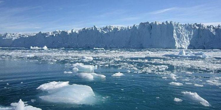 Detectan aceleración del deshielo en Groenlandia por más lluvias en invierno