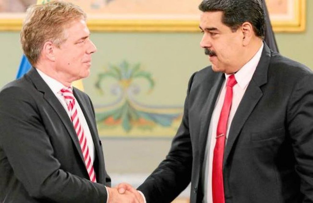 UE espera revertir situación del embajador alemán en Venezuela