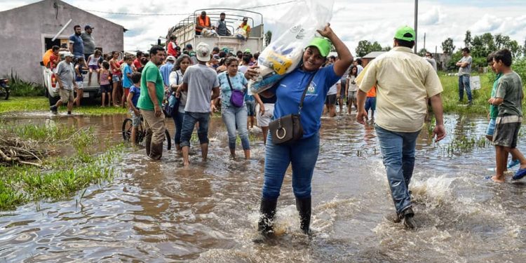Unas 7.100 familias ya fueron asistidas en todo el país tras inundaciones