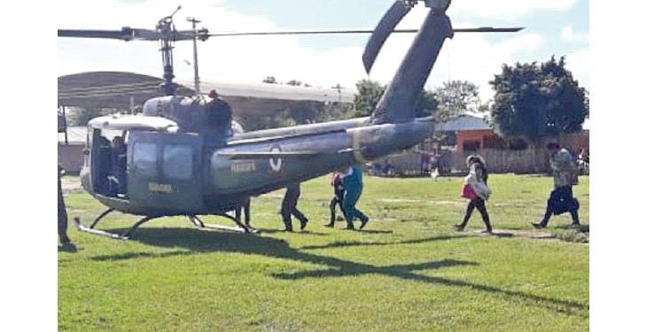 Chaco: En helicóptero rescatan a un niño enfermo de colonia Ceibo Chaco: En helicóptero rescatan a un niño enfermo de colonia Ceibo