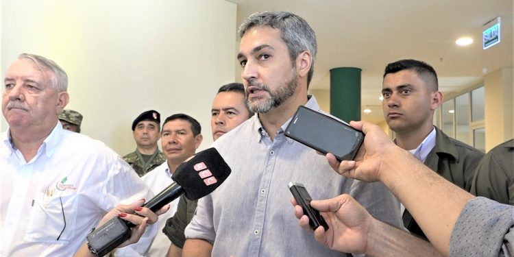 Presidente de la República confía en que Chortitzer saldrá a flote con su frigorífico Presidente de la República confía en que Chortitzer saldrá a flote con su frigorífico