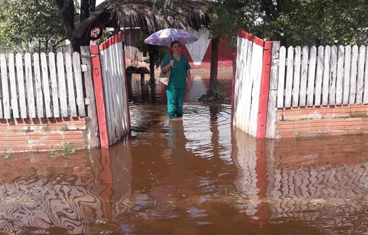 En segunda mitad de marzo salud superó las 1.100 atenciones en zonas inundadas del Chaco
