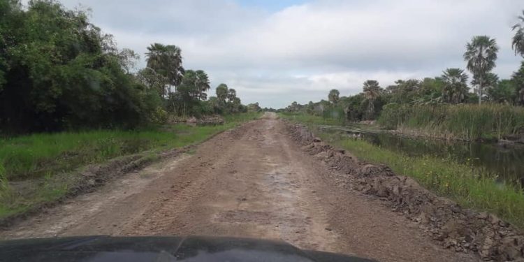 Rehabilitan principales caminos de acceso a Bahía Negra y Fuerte Olimpo