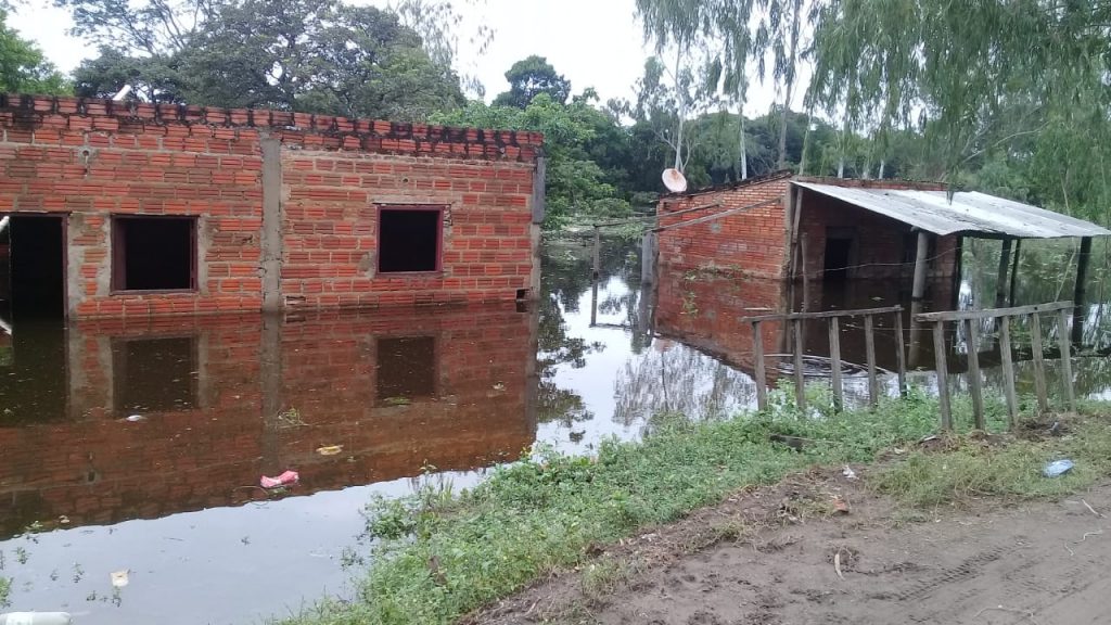 El Chaco no da tregua a personal de blanco que asiste a comunidades