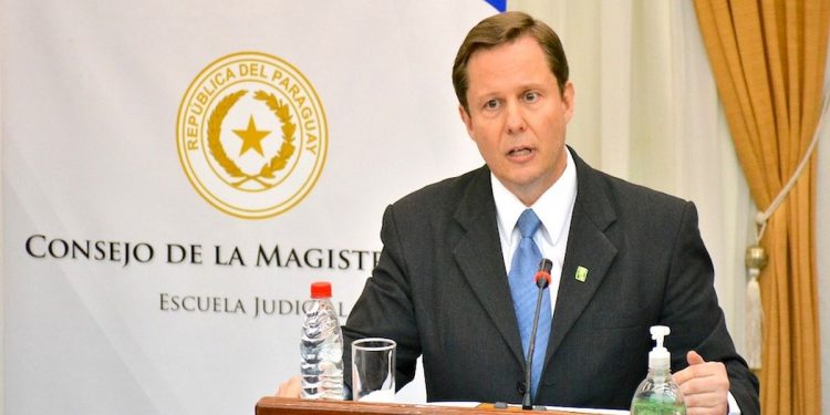 Senado designa a Martínez Simón para reemplazar a Sindulfo Blanco Senado designa a Martínez Simón para reemplazar a Sindulfo Blanco