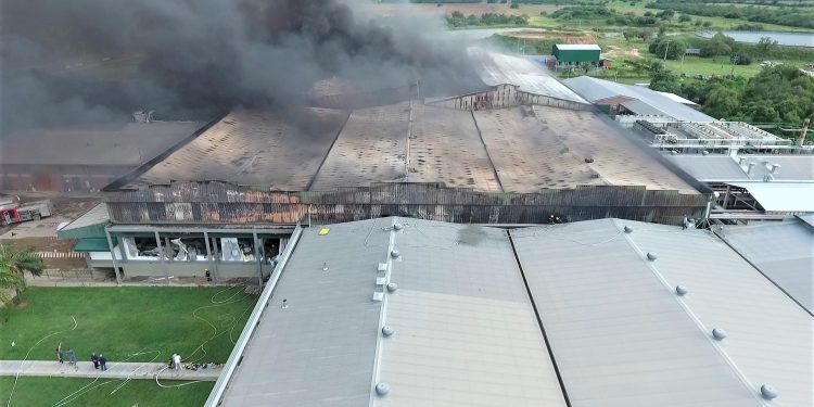 Chortitzer aguarda resultado de peritaje de aseguradoras tras incendio