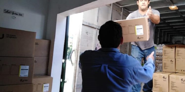 Salud entrega a Presidente Hayes 340 millones en insumos y medicamentos Salud entrega a Presidente Hayes 340 millones en insumos y medicamentos