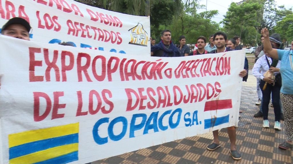 Desalojados del predio de la COPACO exigen reubicación inmediata